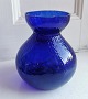 BLÅ GLAS: Blåt 
Holmegaard 
hyacintglas 
blomsterglas. I 
god stand uden 
skader eller 
reparationer. 
...