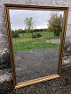 Spejl i malet 
træramme. 97x68 
cm.