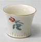 1 stk på lager
219 Vase 7 cm 
(676)	 Balder 
B&G  - Creme 
porcelæn, 
hyben, 
guldkant, form 
356 I ...