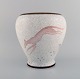 Stor Bing og 
Grøndahl vase i 
krakkeleret 
porcelæn med 
springende buk. 
1920'erne.
Måler: 24 x 24 
...