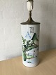 Antik Hatstand 
lampe.
Kina 19/20 
årh.
Polykromt 
dekoreret med 
bjerge, sø, 
både og fiskere 
i ...