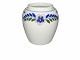 Bing & Grøndahl 
Blå Vikke, 
lille vase 
eller 
sennepskrukke 
uden låg.
Bemærk at 
denne vare kun 
...