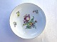 Bing & 
Grøndahl, 
Saksisk blomst 
på hvidt 
porcelæn, Rund 
skål #B&G, 20cm 
i diameter *Pæn 
stand*