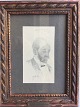 Hugo V. 
Pedersen 
(1870-1959):
Portræt af 
Generalkonsul 
de Vicq.
Bly på papir.
Sign.: Hugo 
...