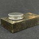 Diameter 2,5 
cm.
Stemplet BH og 
830S for sølv.
Flot dekoreret 
æske til 
sødetabletter i 
sølv ...