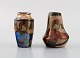 Bayeux, 
Frankrig. To 
miniature vaser 
i håndmalet 
glaseret 
keramik med 
gulddekoration. 
...