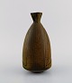 LÖVA - 
Gustavsberg - 
Gabi 
Citron-Tengborg.
 Vase i 
glaseret 
keramik med 
åben munding. 
Smuk ...
