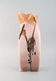 Rare Murano vase in mouth blown art glass. Pink shades with abstract motif. 
1960s / 70s.
