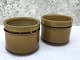 Kähler keramik, 
Urtepotteskjuler, 
Nr. 401-9 HAK, 
Gul glasur, 
10cm i 
diameter, 8cm 
høj, Design ...