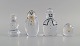 Kosta Boda, Sverige. Fire kunstglas figurer med graveret og håndmalet dekoration. "Familien". ...