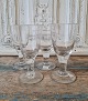 Absalon glas
Produceret hos 
Holmegaard og 
Kastrup fra år 
1900.
Højde 16cm.
Lager: 5
