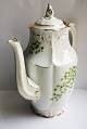 Porcelain coffee pot from B&G in Art Nouveau style c. 1900