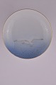Måge, Bing & 
Grøndahl 
porcelæn. B&G 
Mågestel, skål 
på fod nr. 427. 
Højde 5 cm. 
diameter 15,5 
cm. ...