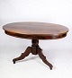 Spisebord på søjle i mahogni med intarsia fra perioden senempire fra omkring år 1840’erneMål i ...