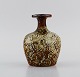 Stig Lindberg for Gustavsberg Studiohand. Vase glazed ceramics. Beautiful glaze 
in brown and sand shades. 1960s.
