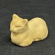 Længde 4,5 cm.Fin lille uglaseret figur af kat fra Michael Andersen.Den er stemplet 4984 ...