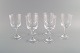 Seks René Lalique Chenonceaux rødvinsglas i klart mundblæst krystalglas. Midt ...
