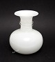 Fyns glasværk/Holmegaard, Napoli opaline vase. Designet af Michael Bang i 1967. Højde 14,5 cm. ...