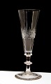 Krystal champagnefløjter, Anglais form facetslebet med krydsslibninger. Højde 17,5 cm. Diameter ...