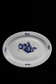 Royal Copenhagen Blue Flower Flower Braided oval dish. 
RC# 10/8019. 2.sort. 44.5x34cm.