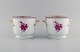 Herend Chinese Bouquet Raspberry. To urtepotter i håndmalet porcelæn modeleret med hanke. Midt ...