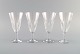 Baccarat, 
Frankrig. Fire 
art deco 
champagnefløjter 
i klart 
mundblæst 
krystalglas. 
...