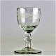 Myhlenberg glas 
med vinløvfrise
portvinsglas
højde: 11,5 cm
diameter: 7 cm