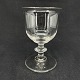 Højde 11 cm.
Flot mundblæst 
vinglas i 
krystalglas fra 
1910-1920'erne.
Det er med 
poleret ...