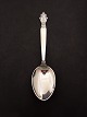 Georg Jensen 
dronning 
sterling sølv 
serverings ske 
22,7 cm. emne 
nr. 510614