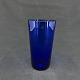 Højde 9.5 - 10 
cm.
Cylinderformet 
sodavandsglas 
fra 1930'erne.
Farven er 
mørkeblå eller 
...