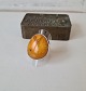 Vintage sølv ring med stor polleret ravklumpStemplet 925 - WKMål på ravklumpen: 26 x 35 ...