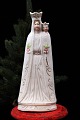 Dekorativ , gammel Madonna figur i porcelæn af Jomfru Maria med Jesusbarnet. Højde: ...