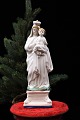 Dekorativ , gammel Madonna figur i porcelæn af Jomfru Maria med Jesusbarnet. Højde: 21cm.