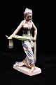 Dahl Jensen porcelænsfigur af Javanesisk Danserinde. H:24,5cm.Dekorationsnummer: 1114. ...