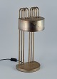 Marcel Breuer bordlampe i patineret metal. Tegnet i 1925 til Exposition Paris.Sidste halvdel ...