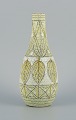 Fratelli 
Fanciullacci, 
Italien, unika 
keramikvase 
dekoreret med 
blade i gule og 
hvide ...