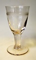 Absalon glas 
med 
båndslibninger, 
ca. 1900, 
Danmark. 
Højde.: 16 cm-
Pt.: 3 stk. på 
lager