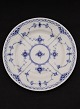 Royal 
Copenhagen 
musselmalet 
tallerken 1/574 
 17 cm. flot 
men 3 sortering 
emner nr. 
526929