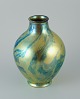 Zsolnay, stor 
keramikvase, 
smuk 
eusin-glasur. 
Midt 
1900-tallet.
Stemplet.
Perfekt ...