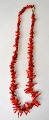 Rød koral halskæde, 20. årh. Længde.: 46 cm. Virkelig flot stand!