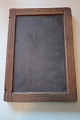 Eine alte Schule-Tafel aus Schiefer mit Rahmen aus HolzIn gutem ZustandVarennr.: 2-41331