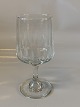 Røvinsglas 
Højde 13,5 cm 
ca
Pæn og 
velholdt stand