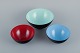 Tre krenitskåle 
i metal.
Blå, rød og 
mintgrøn.
Design af 
Hermann 
Krenchel.
2000-tallet.
I ...