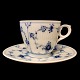 Royal 
Copenhagen,
musselmalet 
riflet 
porcelæn;
Espressokop 
#298. 2. 
sortering.
Kop h. 5,5 cm. 
...