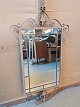 Malet spejl i 
smedejern med 
blyindfattet 
spejlglas, fra 
1930erne.
Det har 
brugsspor.
Højde ...