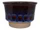 Søholm keramik, 
urtepotteskjuler.

Dekorationsnummer 
3182-1.
Diameter 14,5 
cm., højde 10,4 
...
