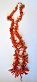 Koral kæde, 20. årh. Lysrøde koraller. L.: 50 cm. Med sølv lås. 