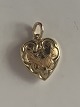 Heart pendant 
#14 karat Gold
Stamped 585
Height 15.75 
mm
Width 13.27 mm
Nice and well 
...