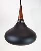 Orient-pendlen er en klassisk og ikonisk lampe designet af Jo Hammerborg for Fritz Hansen. Denne ...