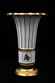Royal Copenhagen Hetsch vase med guld dekoration , 
"Derby vasen 1973" med heste motiv på forsiden...